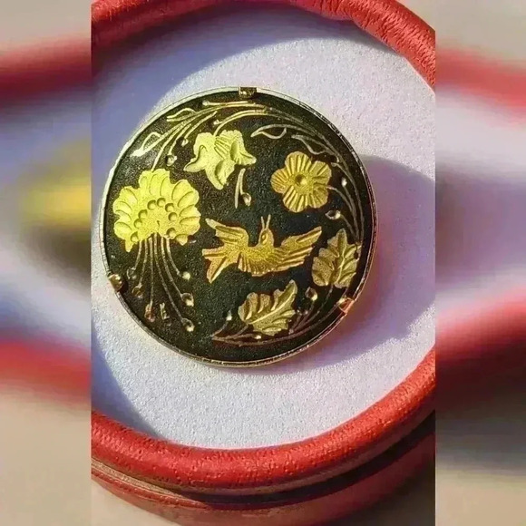 Vintage Damascene  brooches gold tone with black background gold flower and bird - Picture 14 of 17